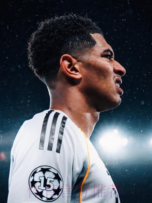 葡媒:利物浦皇马均已接触恩佐 本菲卡不会轻易放人